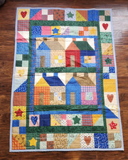 Handmade Country Cabin Finished Baby Quilt Henry Glass 30"x42"