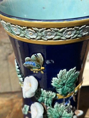 Antike Majolika Joseph Holdcroft Vase Zaunkönig Calla Lilien beschädigt siehe Bilder - Bild 5 von 13