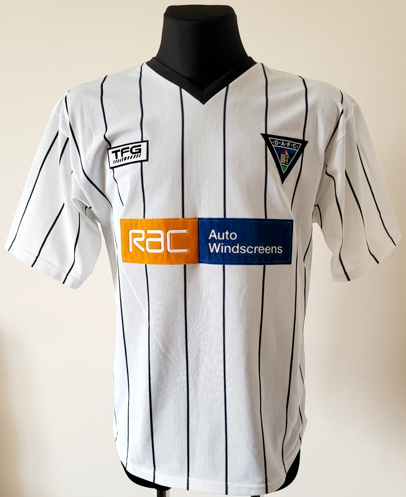 Dunfermline Athletic 2003 - 2004 Home football TFG shirt size Medium