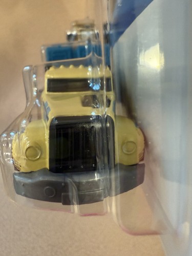 NEW Hot Wheels Super Rigs Heavy Doody Dumper 2025 Gold 51st Anniv Gotta Go -READ - Picture 10 of 17