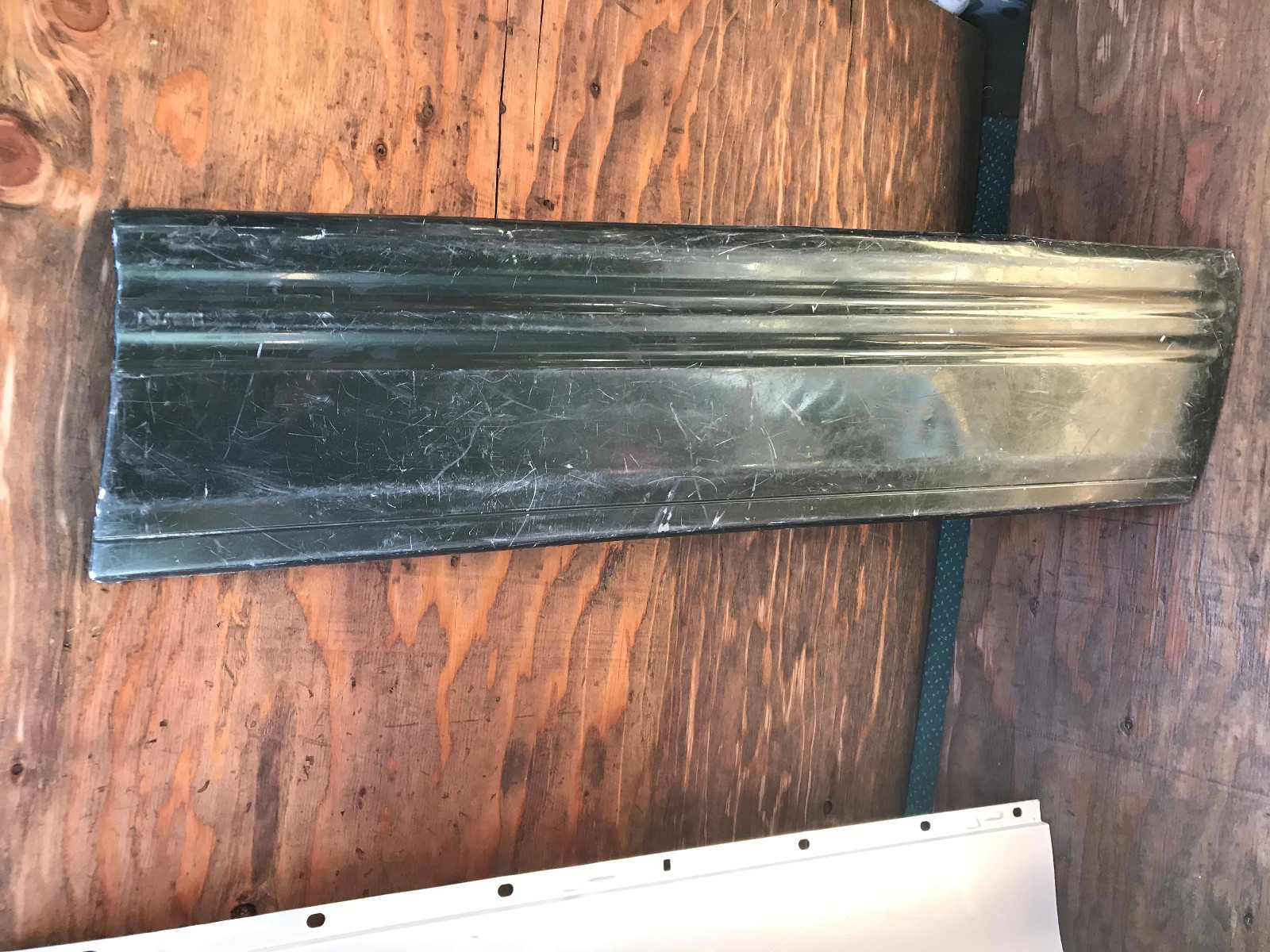 Chrysler Jeep MOPAR right door moulding trim match 55295546 | eBay 