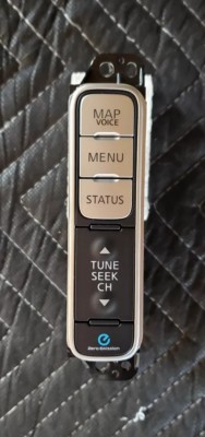 2011-12 Nissan Leaf Infotainment Navigation Map Controls