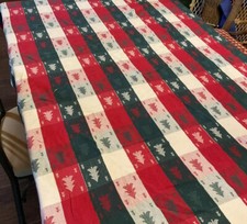     Christmas Tablecloth Oval 70 X 44  