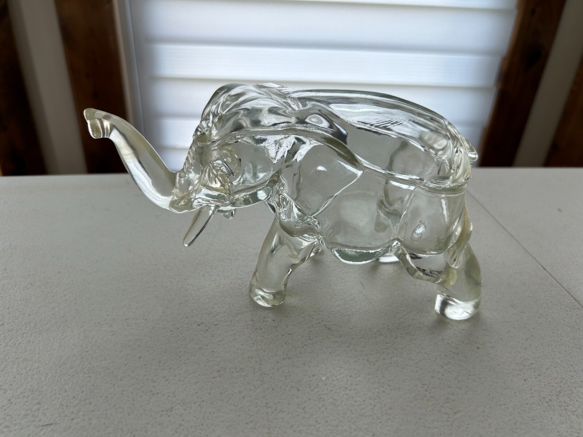 【elephant.m】ガラスナギット Vintage Tiara Indiana Clear Glass Lidded Elephant Trinket/Candy