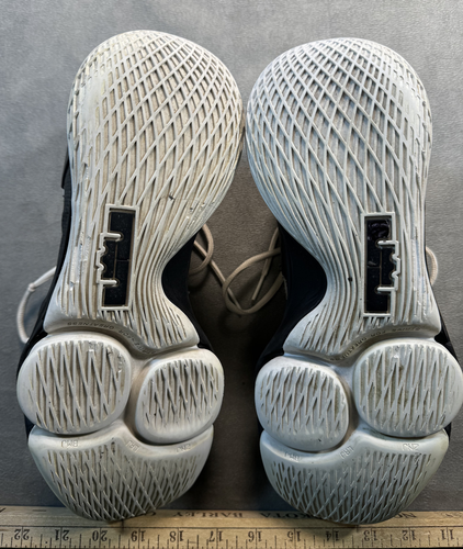 Nike Mens LeBron Witness 4 BV7427-101 White Black Basketball Sneakers Size 9 - Picture 7 of 8