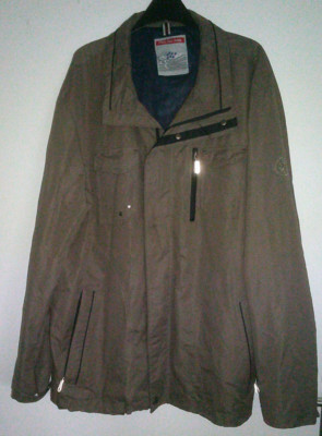 Braune  Wind-/Regenjacke PRO-TEC-TION Gr. 54