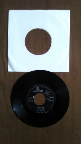 Beatles: I Feel Fine 7" Vinyl Single (Play Tested) - 597/25