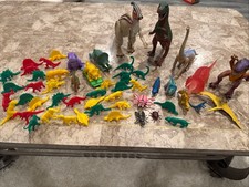 Vintage Dinosaur Figurine Lot   1980s  1990s   Land Before Time Burger King Toys