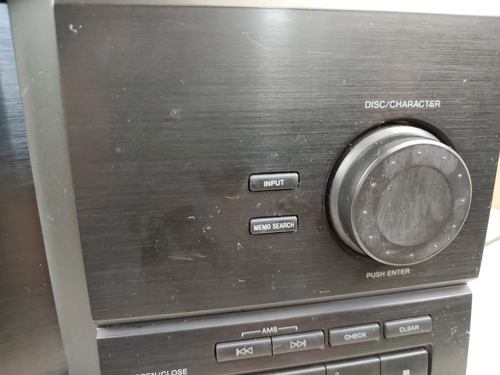 Sony 200 CD Compact Disc Multi Player Carousel Changer CDP-CX220 No Remote Video