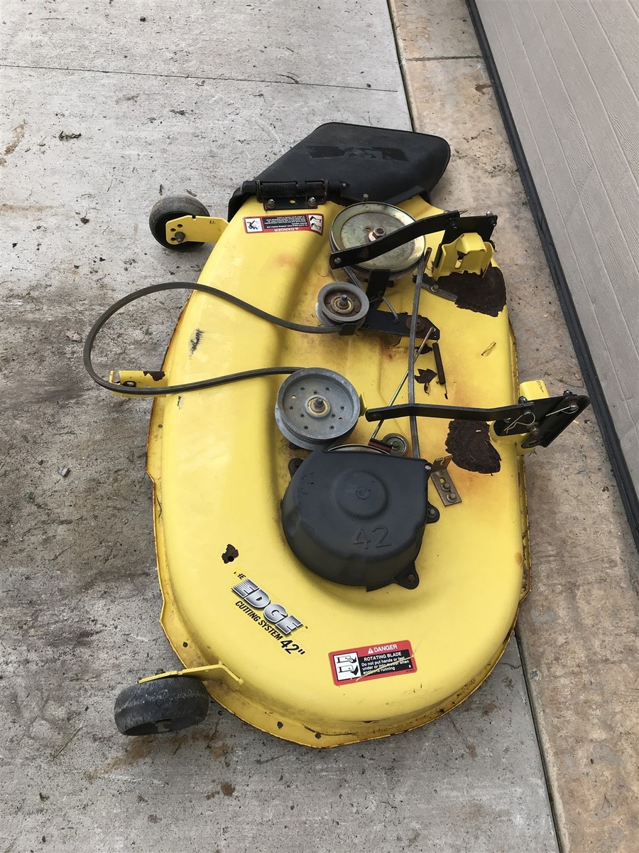 JOHN DEERE 42 MOWER DECK L100 L108 L110 L111 L118