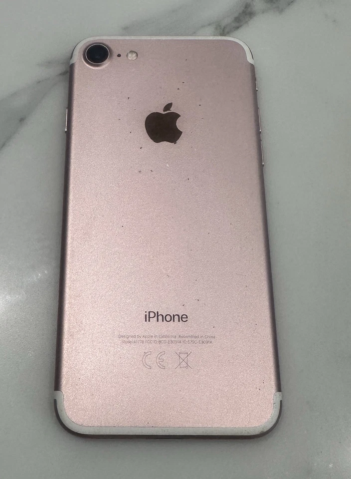 Apple iPhone 7 · 32GB, photo 2 of 5