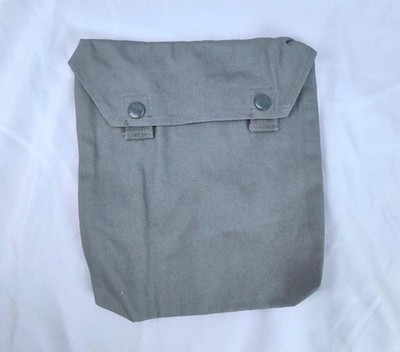 WWII GERMANY PARATROOPER HANDBAG WEHRMACHT MASK BAG POUCH