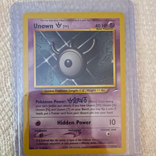 Pokemon Unown [W] 29/105 Neo Destiny 2000 Unlimited Holo Rare EN 40HP