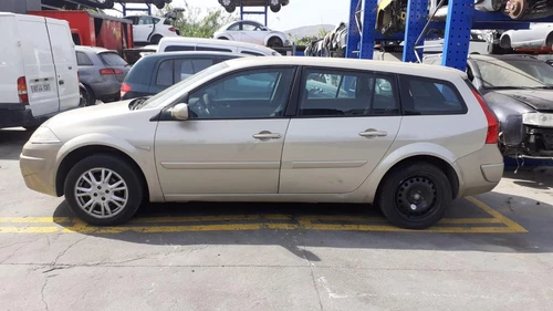 8200417349 Enjoliveur Inf Feu Arriere Gauche pour RENAULT MEGANE II GRAN 1044373 - Bild 5 von 7