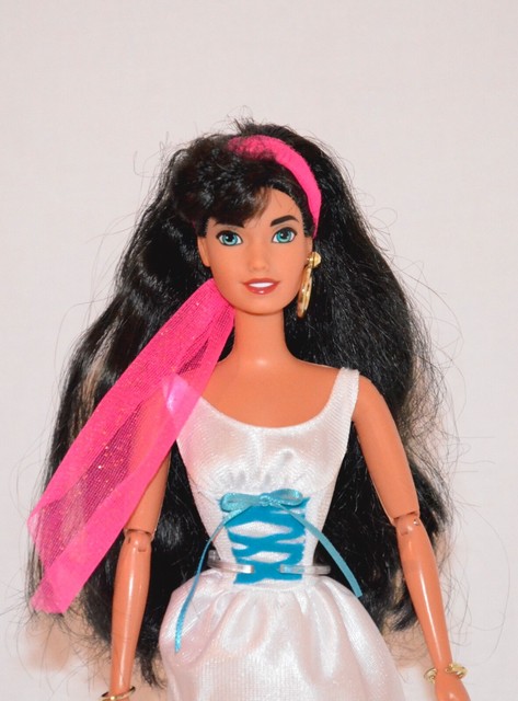 barbie esmeralda disney