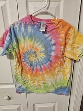 Kids Unisex Colortone T-Shirt, Tie-Dyed Spiral Pattern