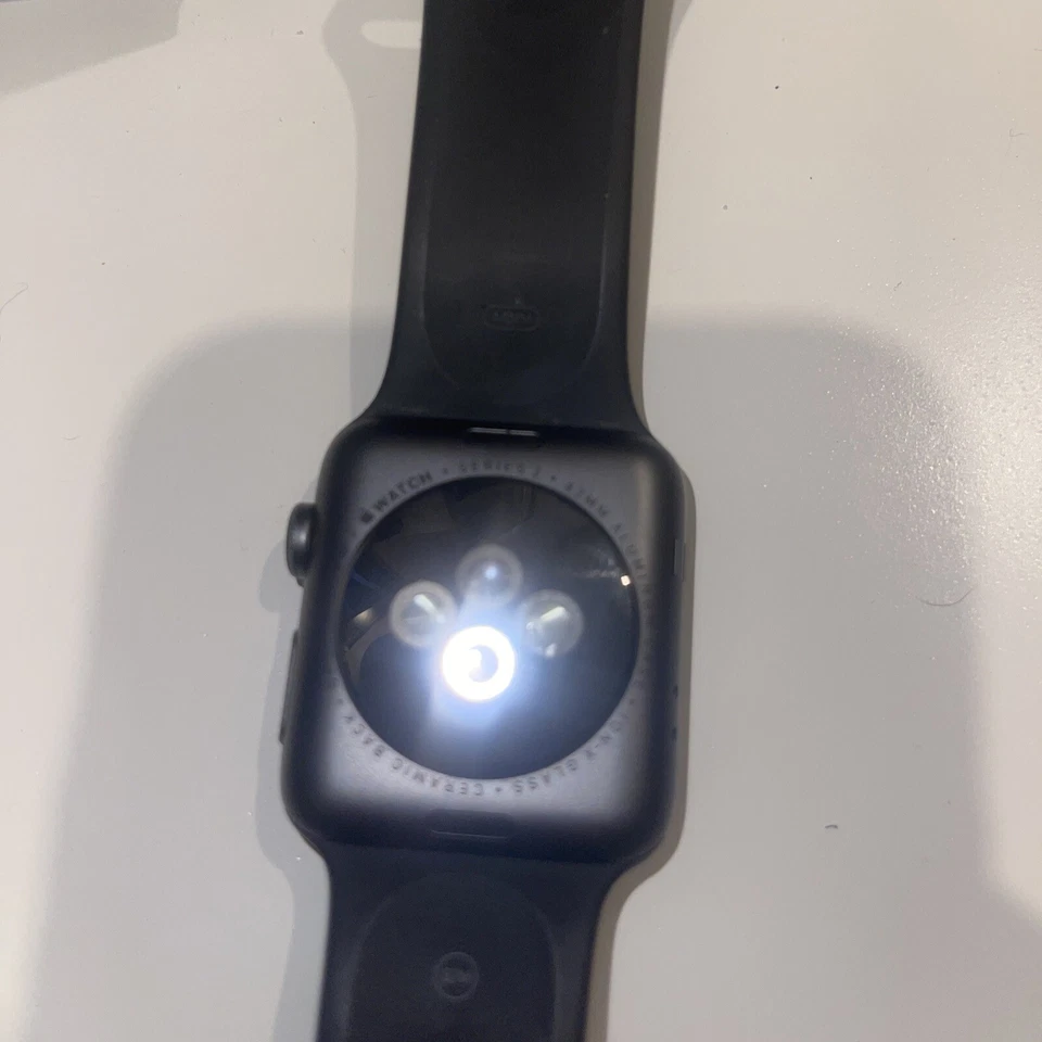 Apple Watch Series 2 42mm Black Band "AS IS" - Image 3 of 4