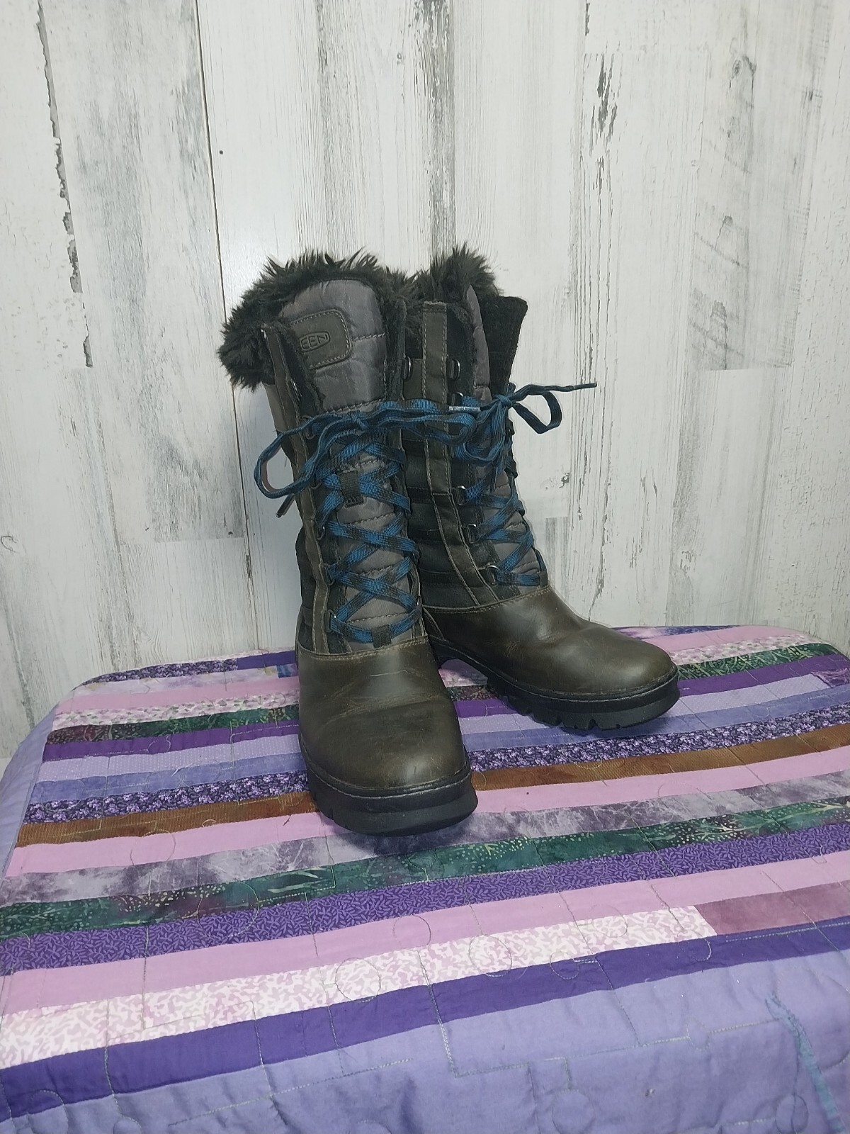 Scarpe stivali alti stringati Keen donna outdoor Wapato WP taglia 10