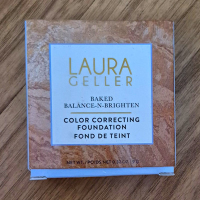 Laura Geller Baked Balance-n-Brighten Color Correcting Foundation Medium 0.32 oz