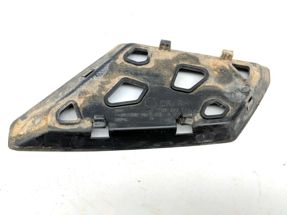 14 Can Am Maverick 1000R X RS DPS Right Baggage Rack Cover Plastic 705006714 - Image 3 of 4