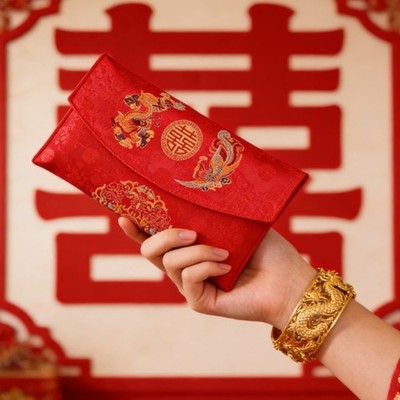 Rote Umschlagtasche mit Brokatstoff und Drachen Design für Hochzeitszeremonie