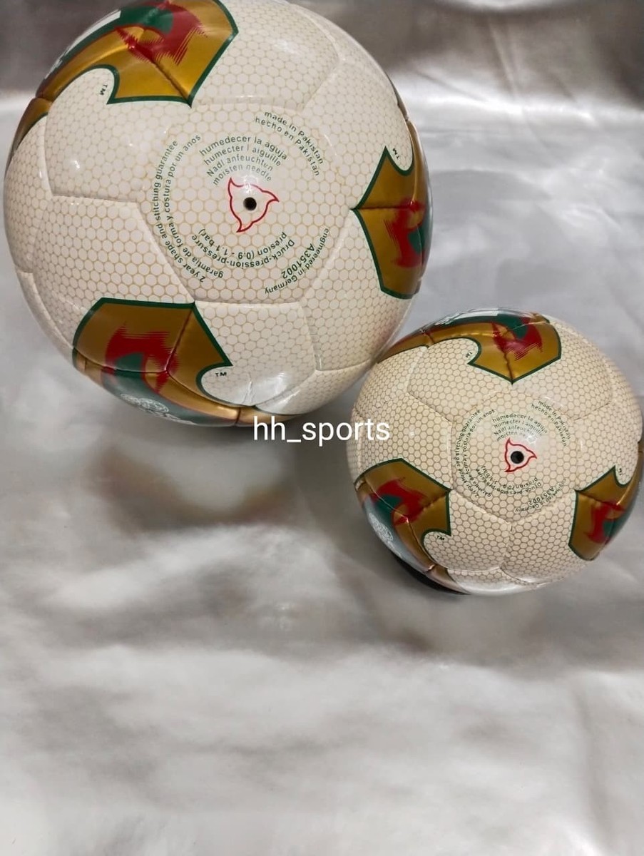 2X Fevernova Adidas 2002 Fifa World Cup Soccer Match Ball/Football