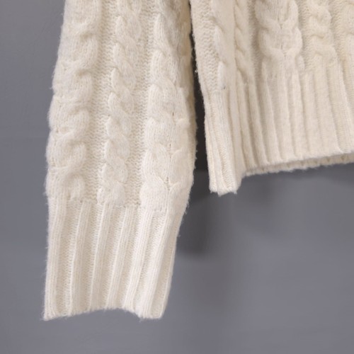 NWT Joie SET Cable Knit Crew Neck Sweater & Pom Pom Beanie Hat MEDIUM - Picture 7 of 9