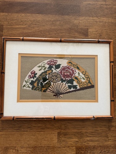 Vintage japanische Fächer Nadelspitze Stickerei Bambus Rahmen Wanddekor Bild 14x10