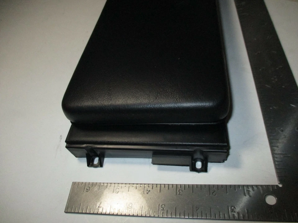 ПОДЛОКОТНИК ЦЕНТРАЛЬНОЙ КОНСОЛИ PPORSCHE 944 TURBO 951 944S 944S2 968 НОВЫЙ ЧЕРНЫЙ 86-95 - Изображение 2 из 4