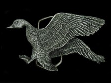 UC17136 NOS VINTAGE 1978 FLYING DUCK PEWTER BELT BUCKLE