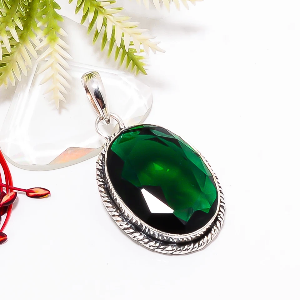 Colgante de joyería de plata de ley 925 con piedras preciosas de diopsido de cromo, hermoso colgante Foto 2 de 4