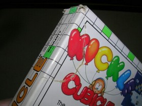 Juego y caja KICKLE CUBICLE (Classic Nintendo NES), sin manual