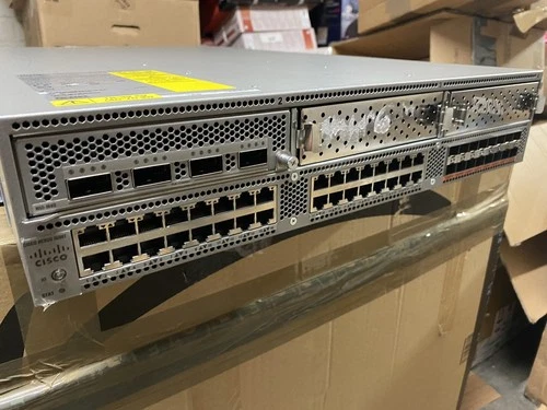 Cisco Nexus N5K-C5596T With 2x PSU And 4x Fan Module 5596T 32 Port 10Gb Switch