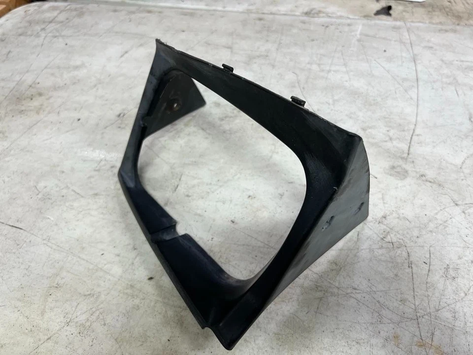 Cubierta embellecedora bisel faro derecho Nissan 240SX S13 OEM 1989-1994 26045-40f00 Foto 2 de 4