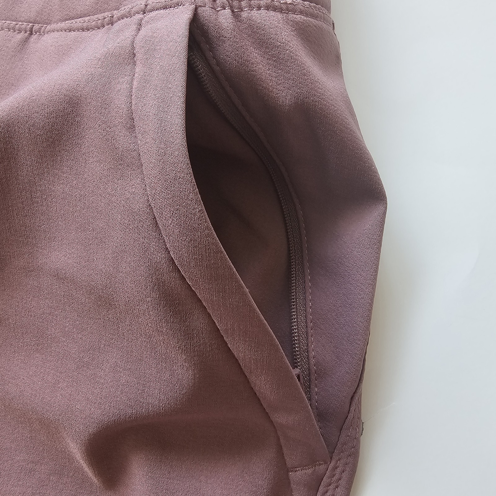 Columbia Pants Womens XL Athletic Hiking Outdoor Zip Pockets Drawstring Pull On image 3