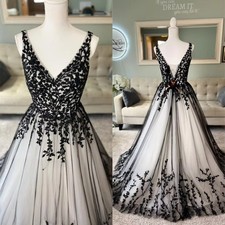 Elegant Halloween Wedding Dresses V-Neck Sleeveless A-Line Bride Dress Appliques