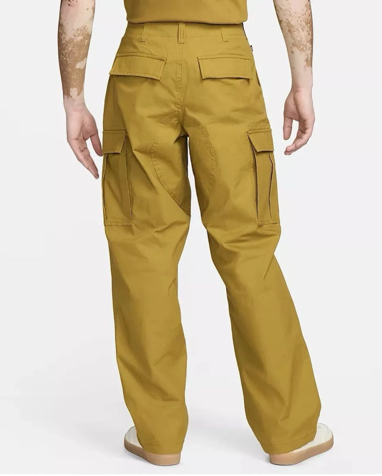 Mens Nike SB Kearny Cargo Skate Pants Trousers Loose Fit New FQ0495-726 Size 34
Opens in a new windo