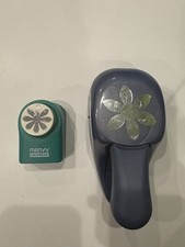 EK Success And Marvy Uchida Flower Daisy Paper Punches Lot Of 2