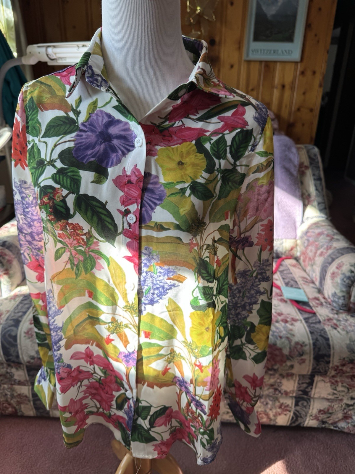 Elie Tahari Button Up Blouse Small Multi-colored Floral NWT