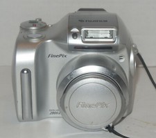 Fujifilm FinePix 2800 2MP Digital Camera w/ 6x Optical Zoom