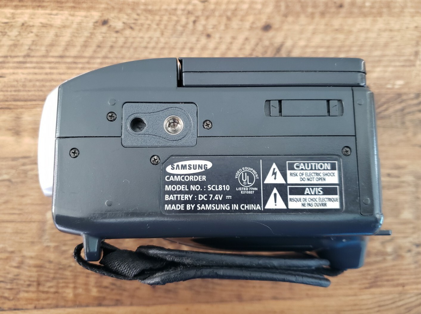 Samsung SCL810 Hi8 8mm Handycam Camcorder For Parts