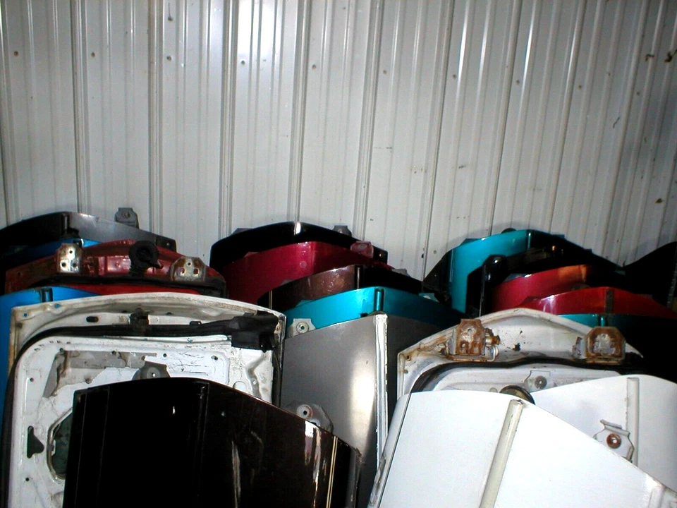 Camaro Firebird 1982-92 ORIGINAL PUERTA DE ACERO LIBRE DE ÓXIDO ORIGINAL GM izquierda derecha OEM Foto 2 de 4