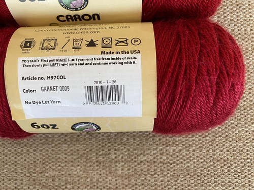 Caron Simply Soft Yarn #9730 Autumn Red Skein 6 oz & #0009 Garnet Skein 6 oz NEW - Picture 4 of 6