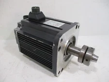 Yaskawa Electric AC Servo Motor USAGED-20A22 1.8-kW 1500-RPM UTOPH-81AVF 19 Amp