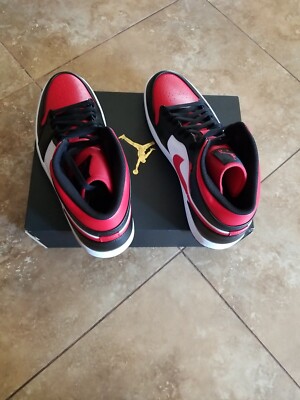 Nike Air Jordan 1 Mid White Black Red Chicago Bred Toe .. Size 13