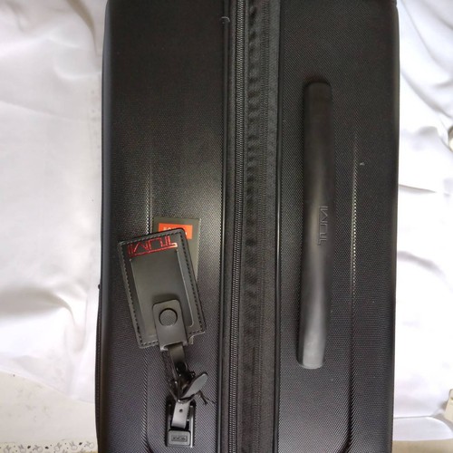 size 20 35L TUMI Alpha 3 International Expandable 4 Wheel Carry-On 56x35x23-28sp - Picture 7 of 9