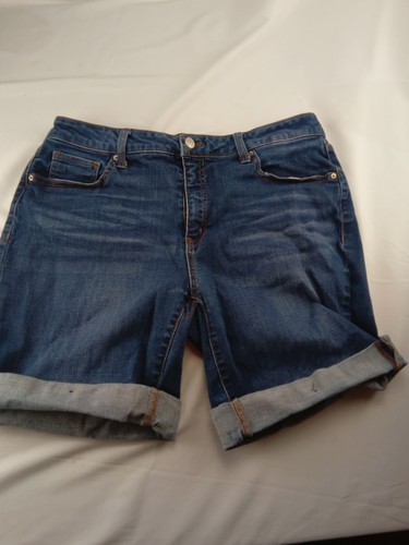 Women's Time & Tru Jean Shorts Size 14