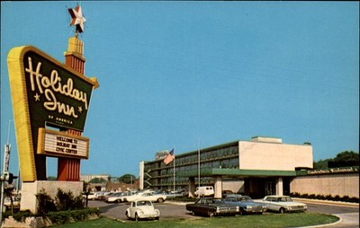 Birmingham Alabama Holiday Inn Civic Center ~ 1960s cars VW Bug postcard sku225