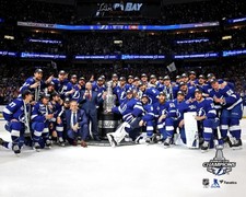 Tampa Bay Lightning Unsigned 2021 Stanley Cup Champions Team Celebration Photo