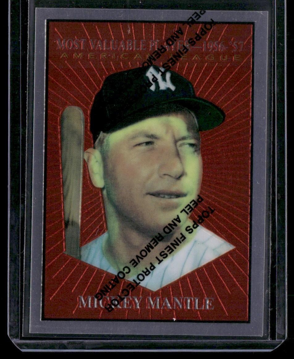 1997 Topps #31 Mickey Mantle Mickey Mantle Commemorative Reprints Finest
